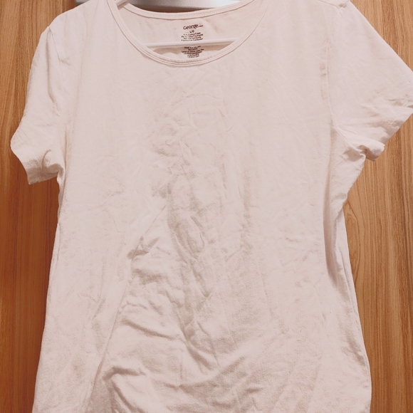 Woman's Large basic white t shirt - Picture 2 of 4
